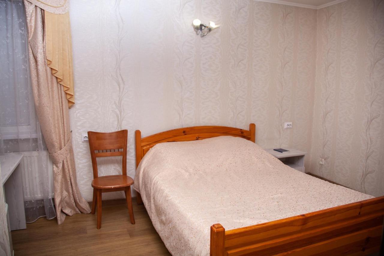 Piligrim 2 Hotel Mykolajiv Buitenkant foto