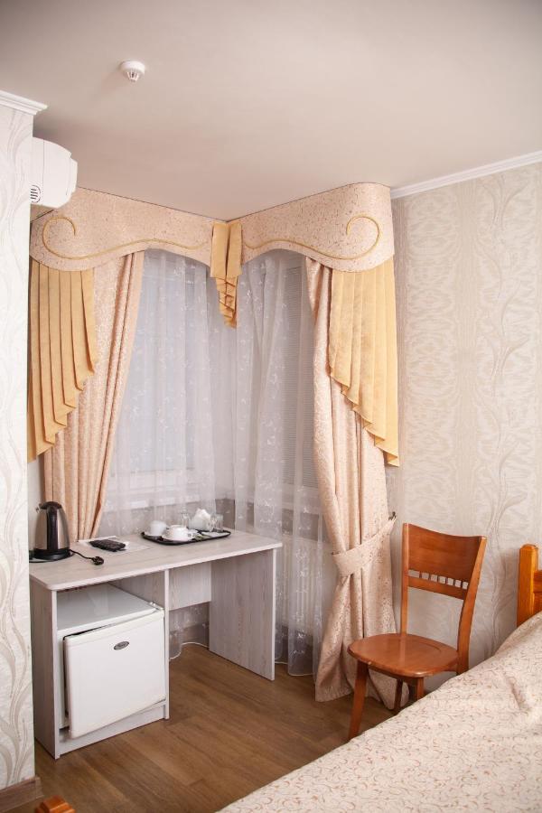 Piligrim 2 Hotel Mykolajiv Buitenkant foto