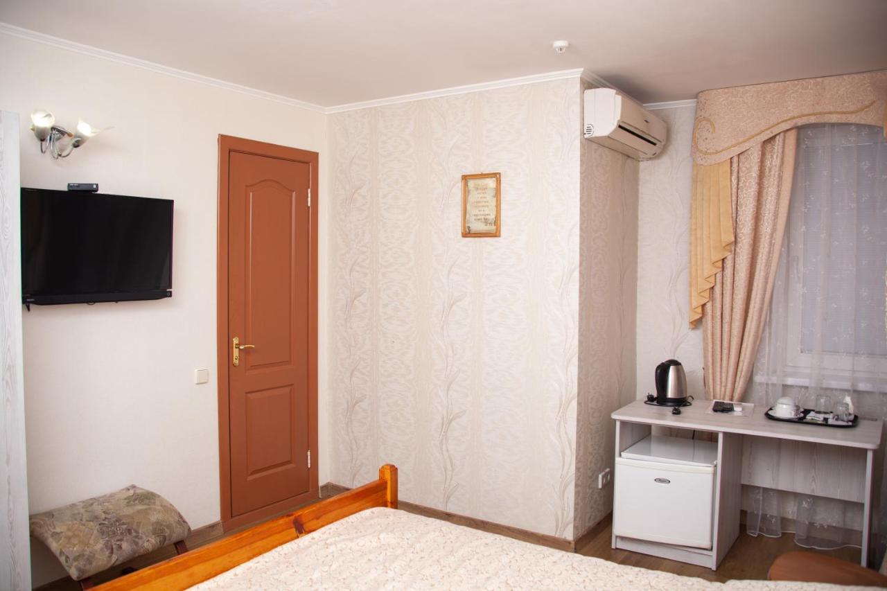 Piligrim 2 Hotel Mykolajiv Buitenkant foto