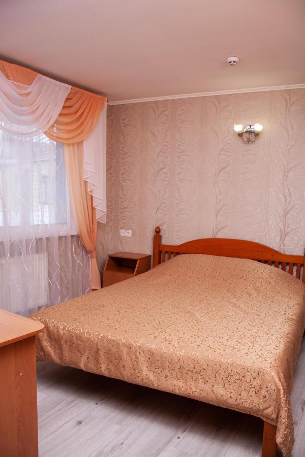 Piligrim 2 Hotel Mykolajiv Buitenkant foto