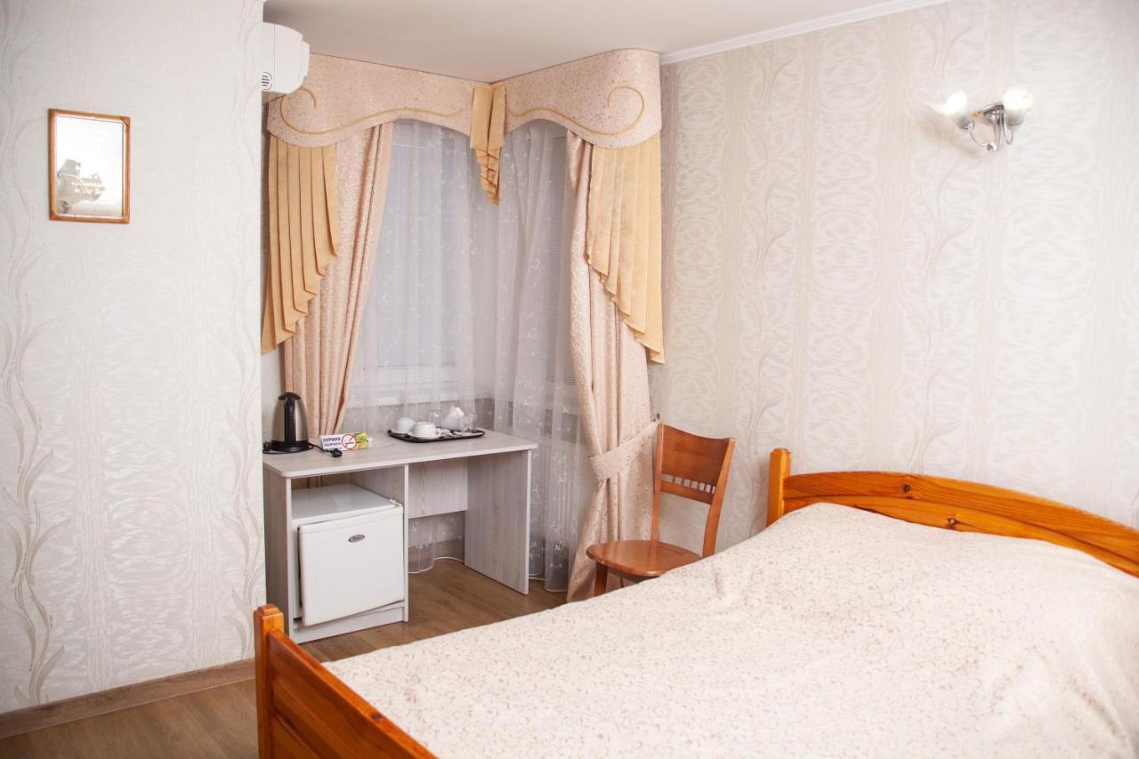 Piligrim 2 Hotel Mykolajiv Buitenkant foto