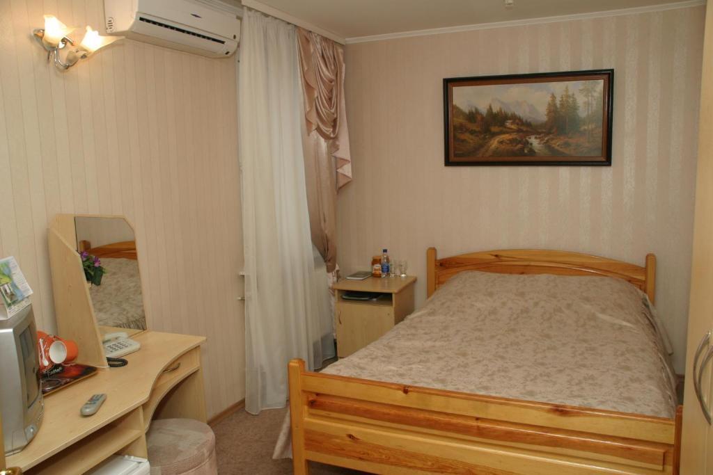 Piligrim 2 Hotel Mykolajiv Buitenkant foto