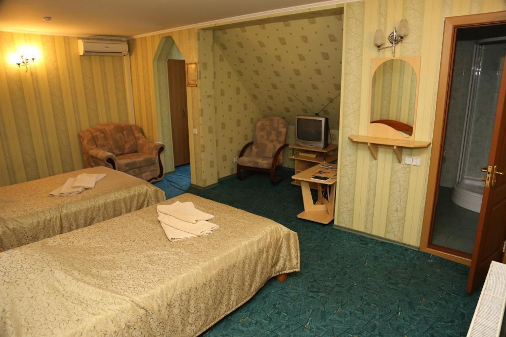 Piligrim 2 Hotel Mykolajiv Buitenkant foto