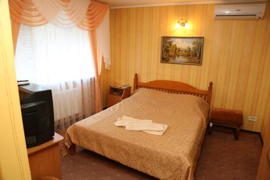Piligrim 2 Hotel Mykolajiv Buitenkant foto